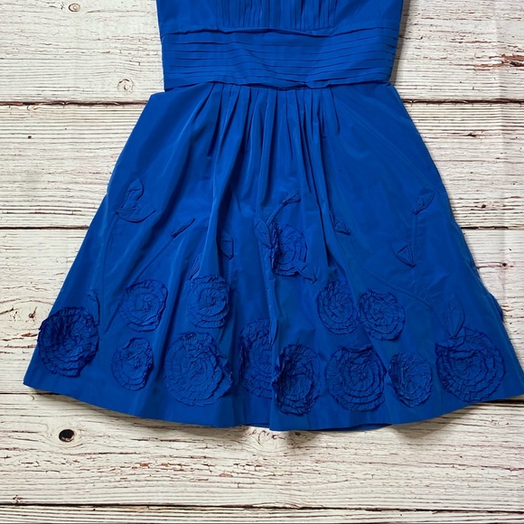 BCBGMAXAZRIA Taffeta Fit and Flare Larkspur Blue Strapless Dress Sz 4 - Picture 7 of 16